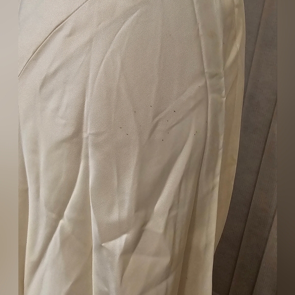 Peter Langner Cream Wedding Dress 6/8 - Picture 5 of 8